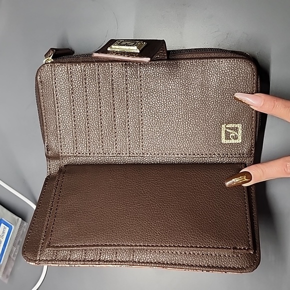 Wallet - Picture 5 of 8